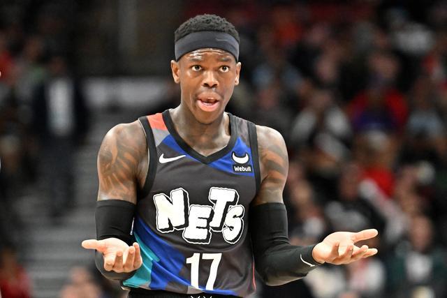 东契奇再三双独行侠胜活塞 KD45分太阳负绿军