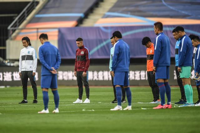 拉菲尼亚本赛季西甲14轮8球 距个人纪录还差3球